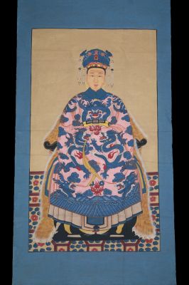 Très Grand Portrait d'ancêtres chinois - Majestueux - Impératrice - Rose Très Grand Portrait d'ancêtres chinois - Majestueux - Impératrice - Rose