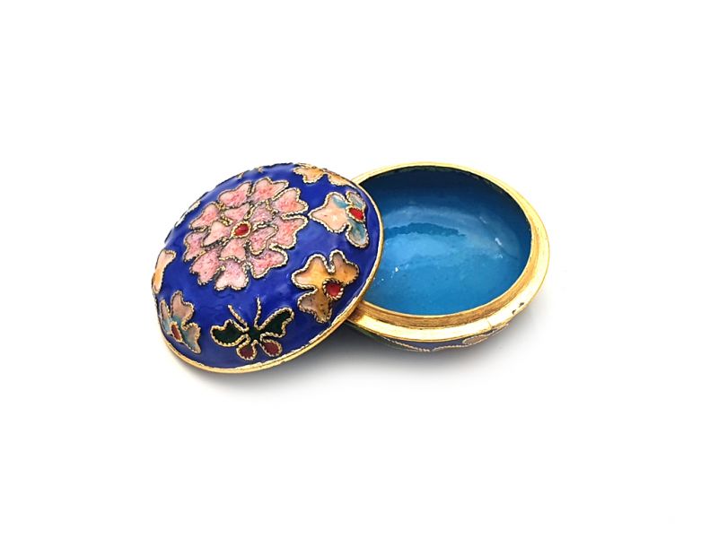 Cliquez sur la vignette pour agrandir et survolez la photo pour zoomer Très Petite Boite en Cloisonnée Chinoise Bleue 2