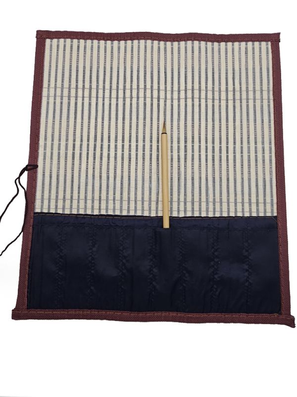 Cliquez sur la vignette pour agrandir et survolez la photo pour zoomer Trousse pour pinceaux - Idéal pour le transport 5