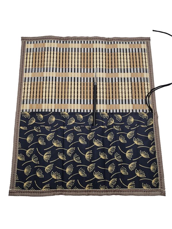 Cliquez sur la vignette pour agrandir et survolez la photo pour zoomer Trousse pour pinceaux - Idéal pour le transport - Les grues cendrées 4