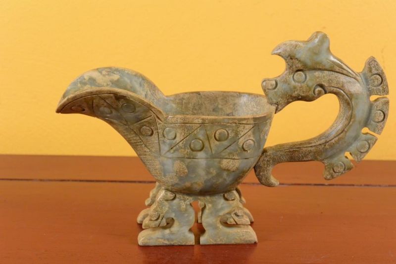 Verre chinois en jade véritable 2